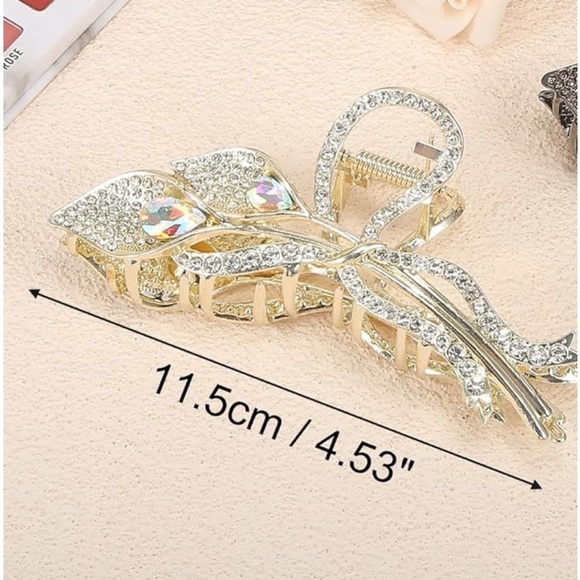 Super Elegant Embellished Hairpin to Enhance your Casual or Night Our Hair look